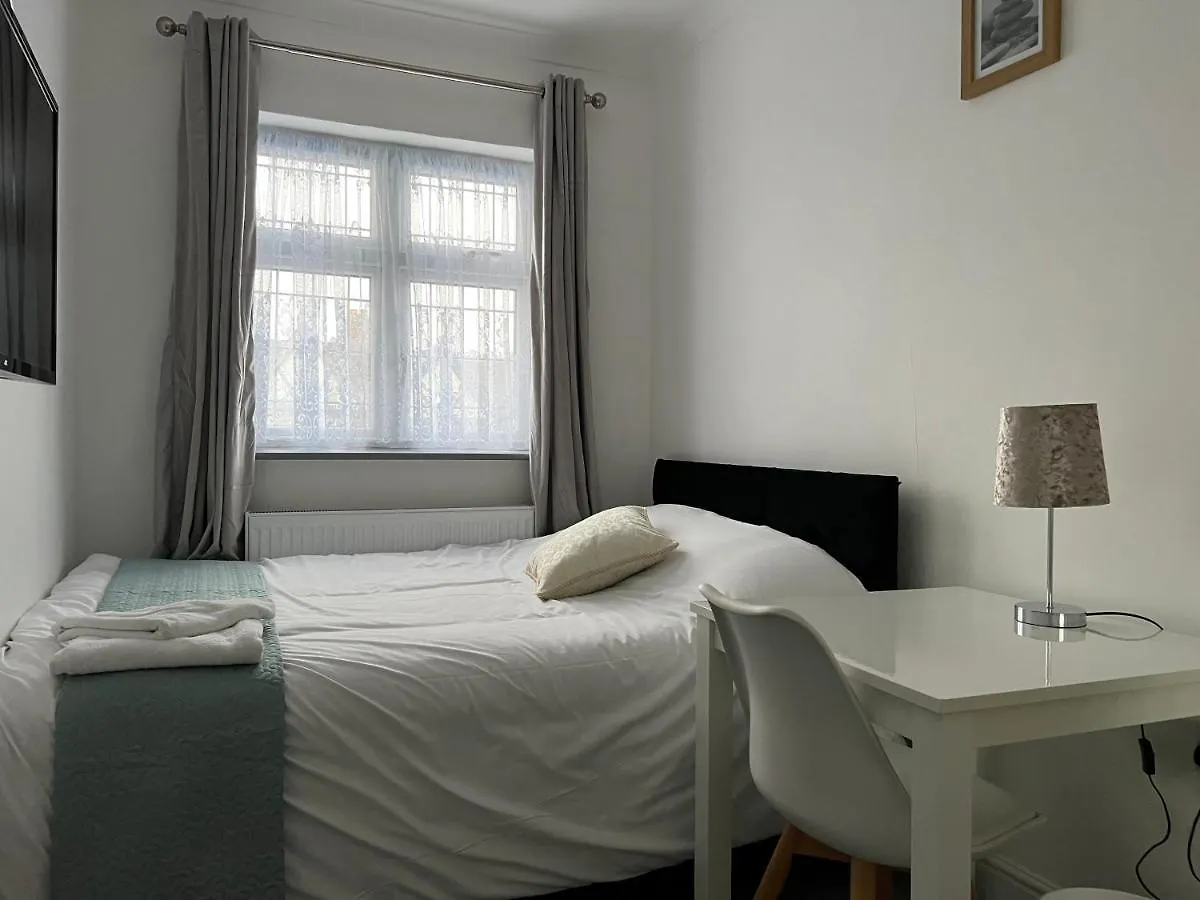 Apartment Starlet Property Wanstead United Kingdom