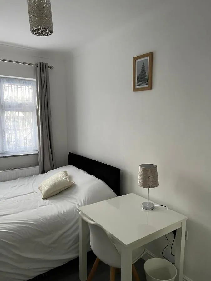 Starlet Property Wanstead United Kingdom