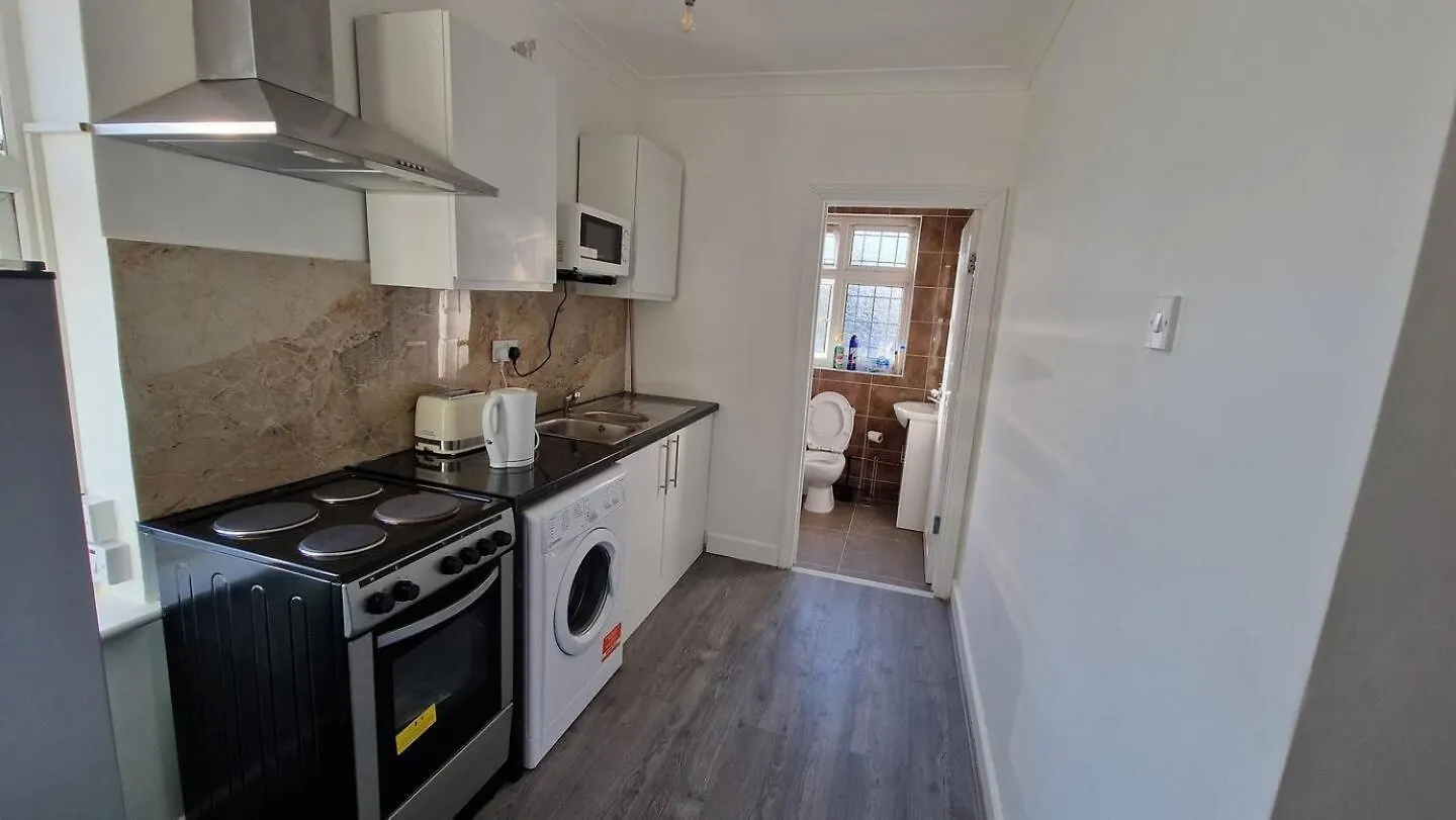 Apartment Starlet Property Wanstead